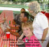 Dave, Helen & Joyce.JPG (83104 bytes)